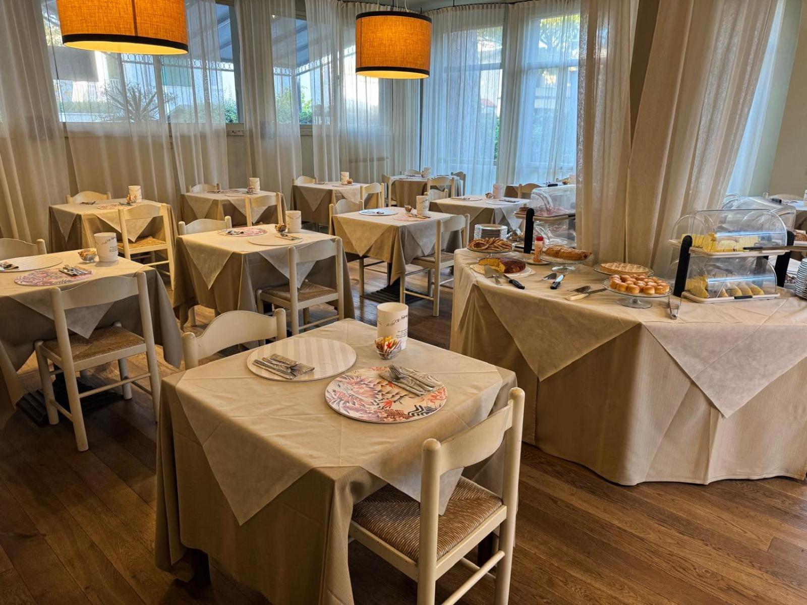 Hotel Le Focette Marina di Pietrasanta Exterior foto